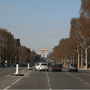 Avenue des Champs-Élysées, Paris/8. Arrondissement
